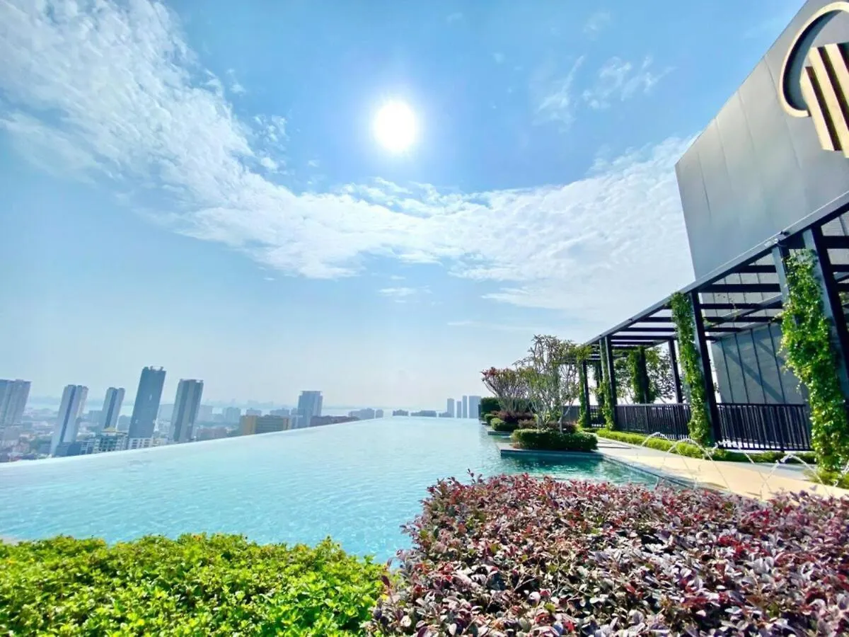 Beacon Executive Suite - Skypool Penang View George Town