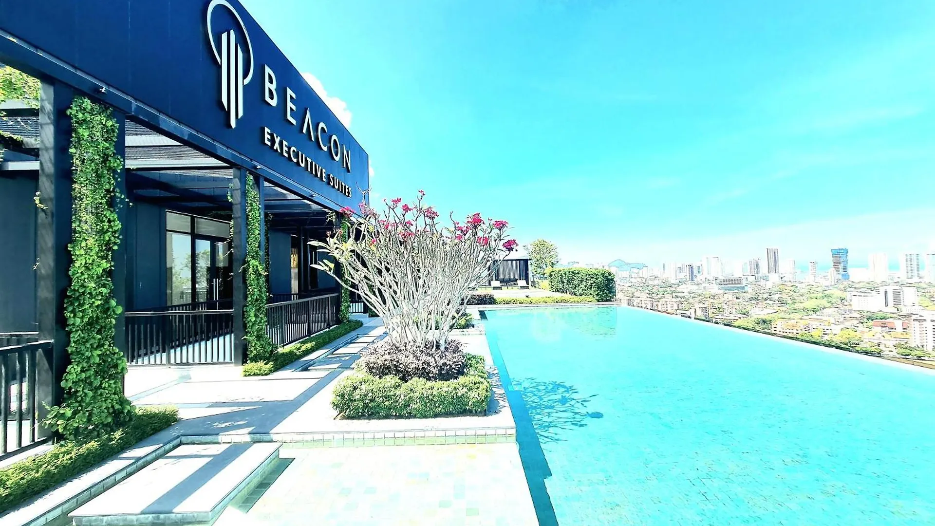 Beacon Executive Suite - Skypool Penang View George Town
