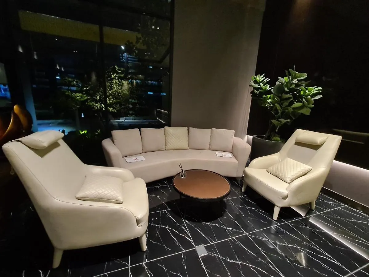 Beacon Executive Suite - Skypool Penang View George Town Apartment
