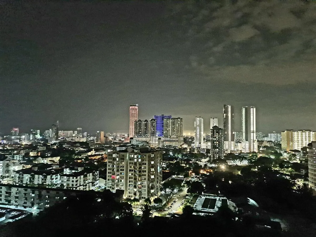 Beacon Executive Suite - Skypool Penang View George Town 0*,  Malaysia